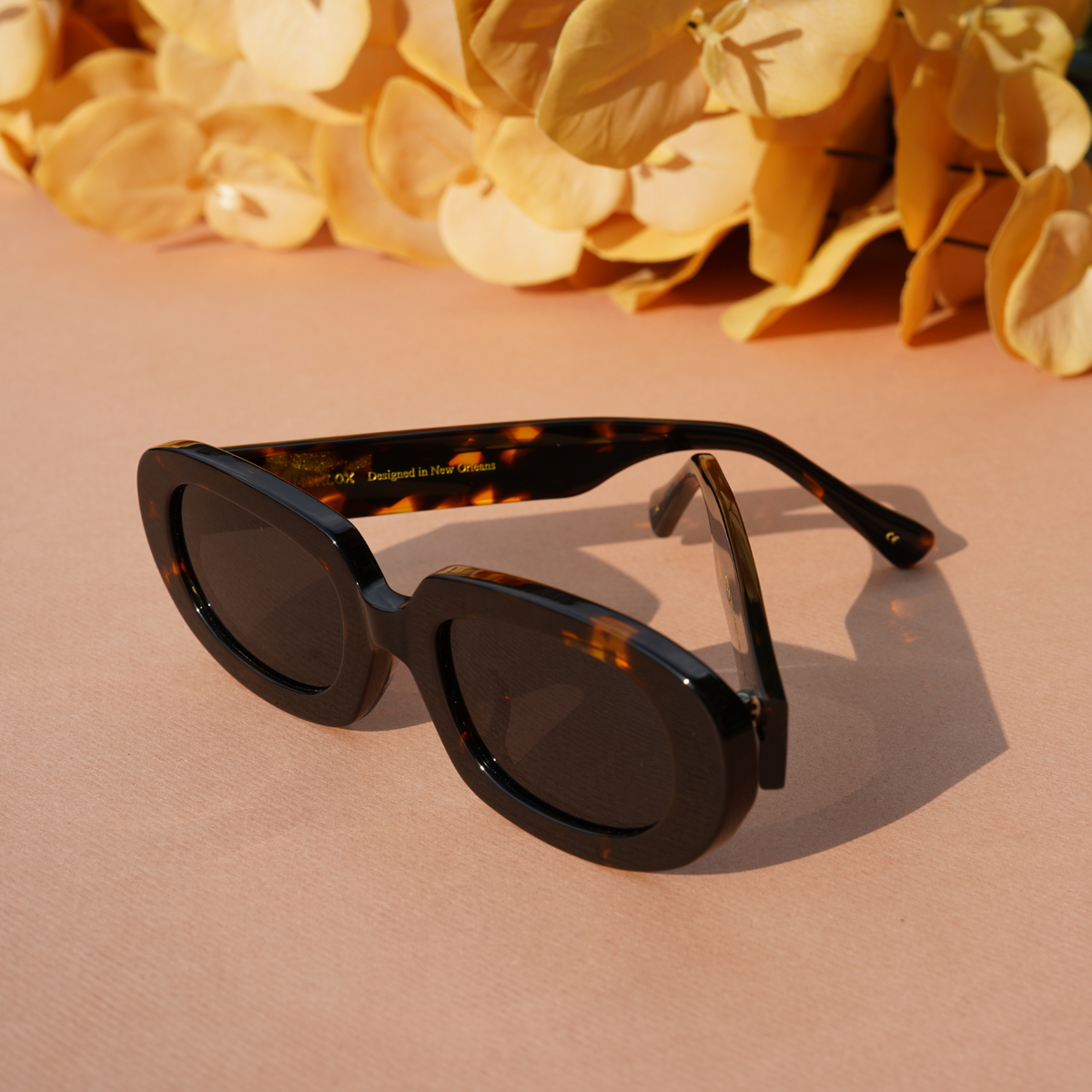 She Is The Moment - Black/Grey Polarized