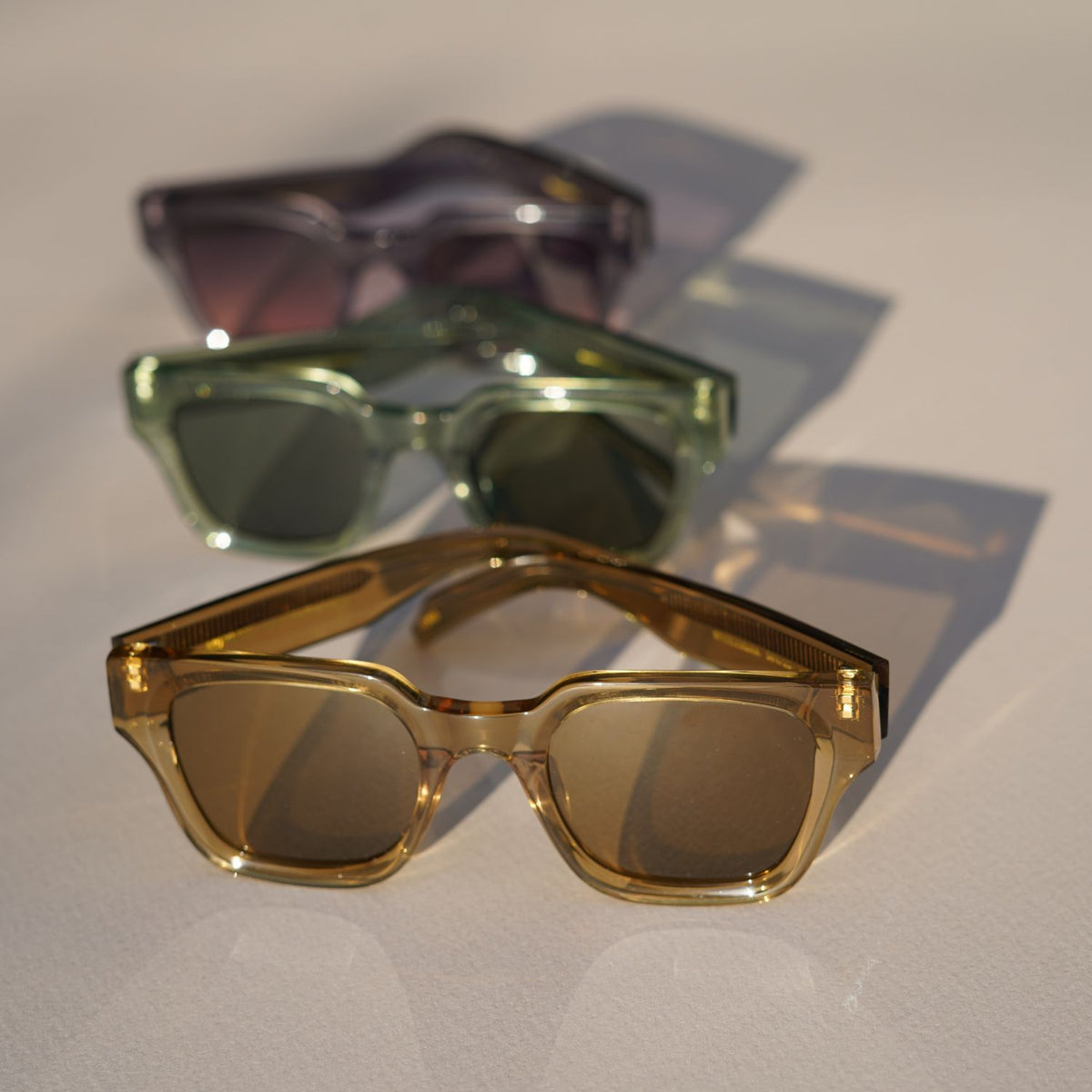 Weekender - Gold Crystal / Brown