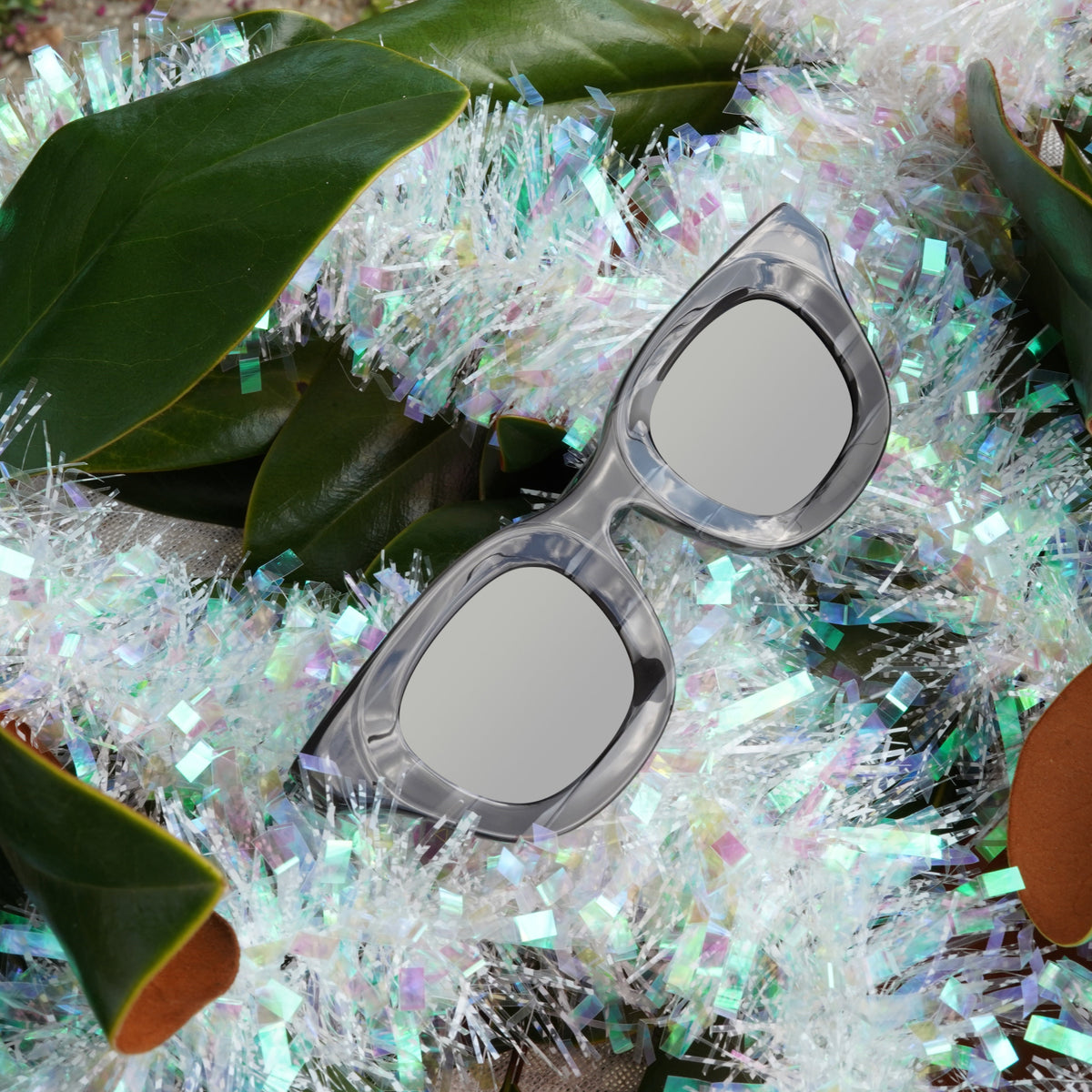 Baddie - Grey/ Silver Mirror