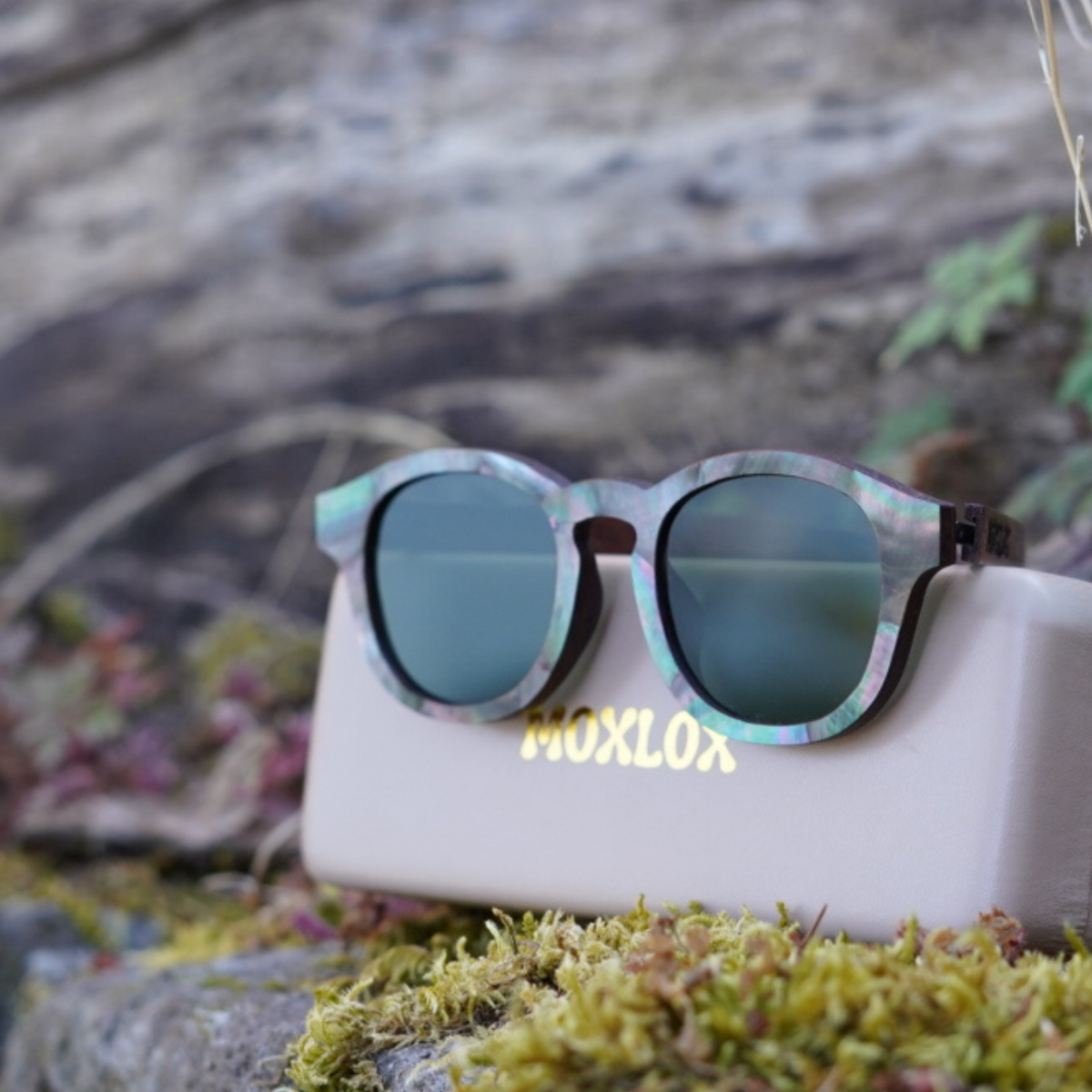 Making Waves - Rosewood/ Grey Seashell