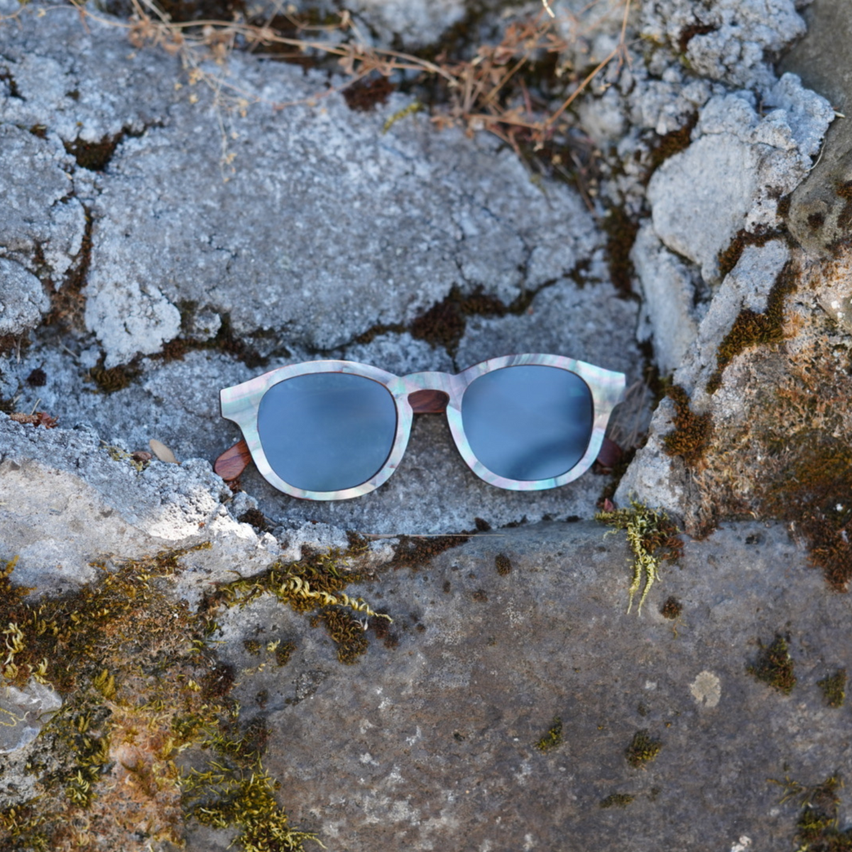 Making Waves - Rosewood/ Grey Seashell
